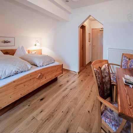 Landhotel Gasthof Zum Loewen Rodengo Extérieur photo